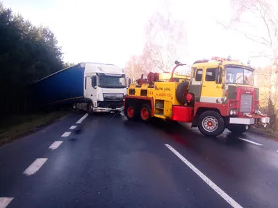 POMOC DROGOWA TIR HOLOWNIK TIR WULKANIZACJA 24h